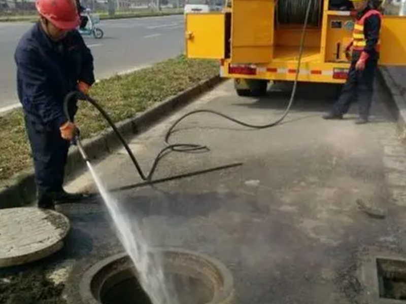 福州专业清理化粪池: