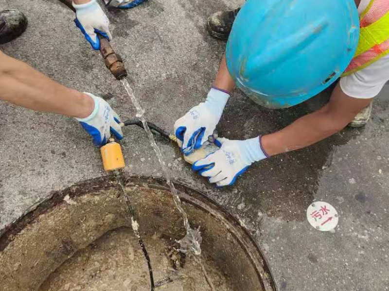 管道疏通多少钱马桶疏通价格福州清理化粪池一车多少钱