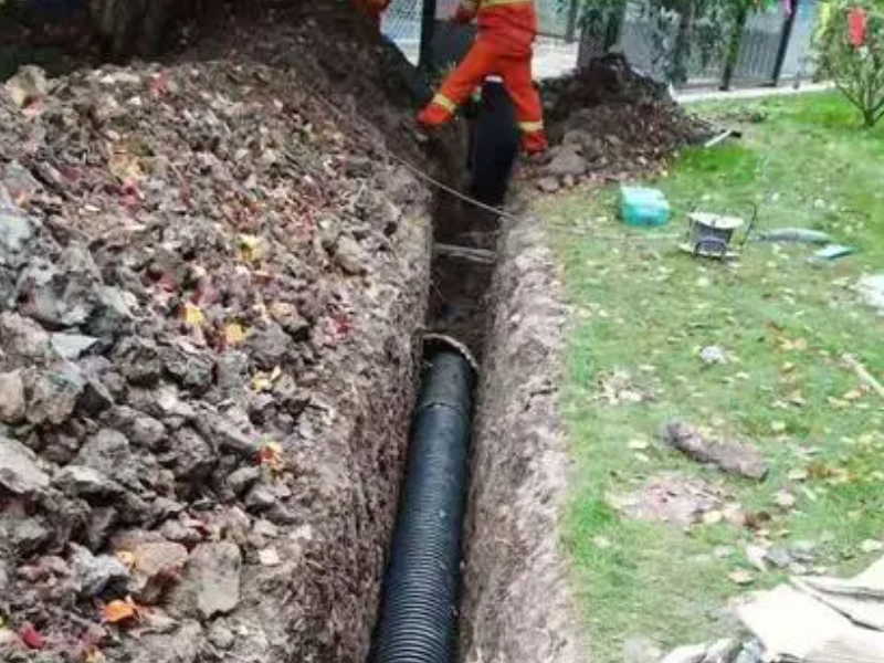 管道疏通多少钱马桶疏通价格福州清理化粪池一车多少钱