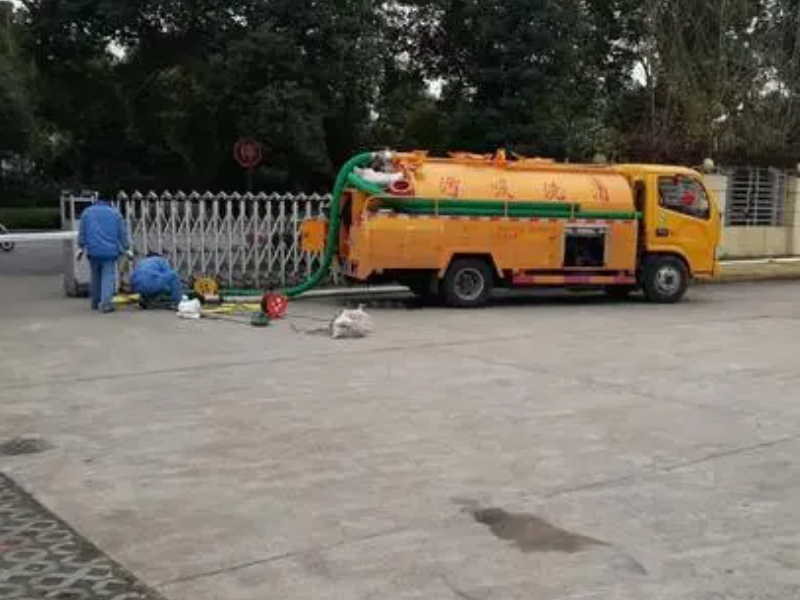 福州专业管道疏通、清洗疏通各种大小型管道高压清洗管